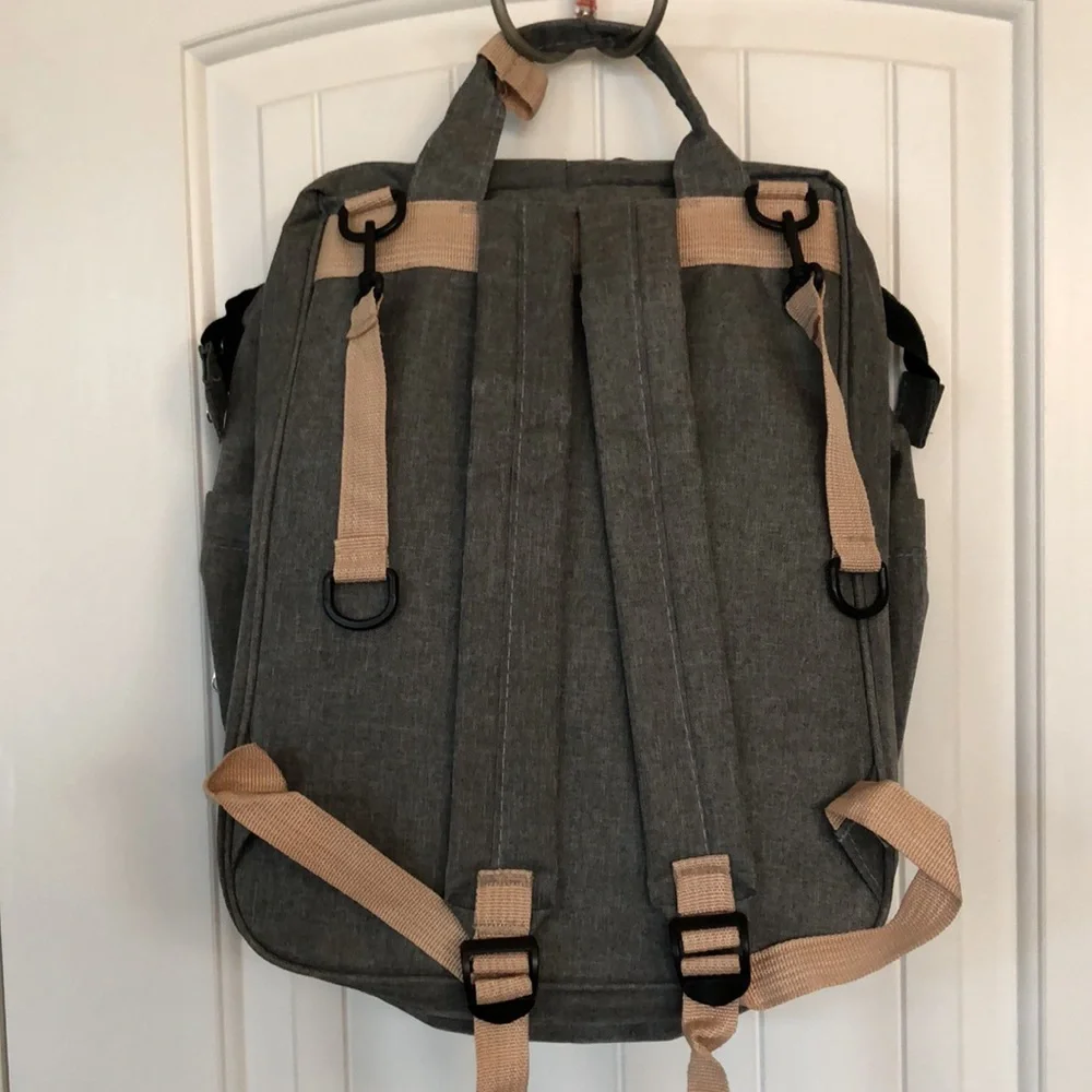 Diaper Bag/Backpack Fashionable in Like New Condition!!